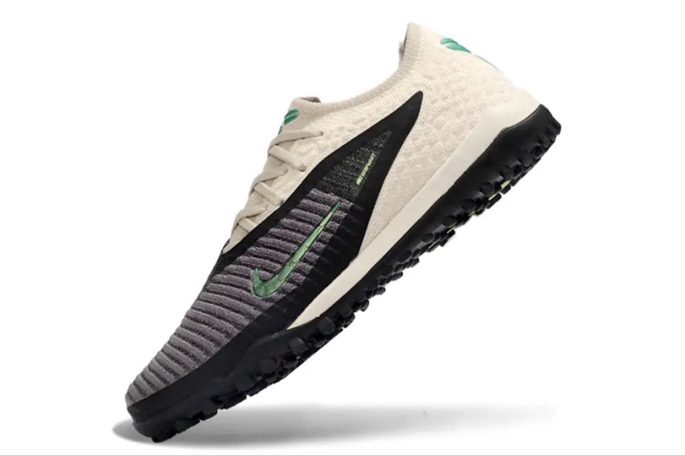 Nike Phantom