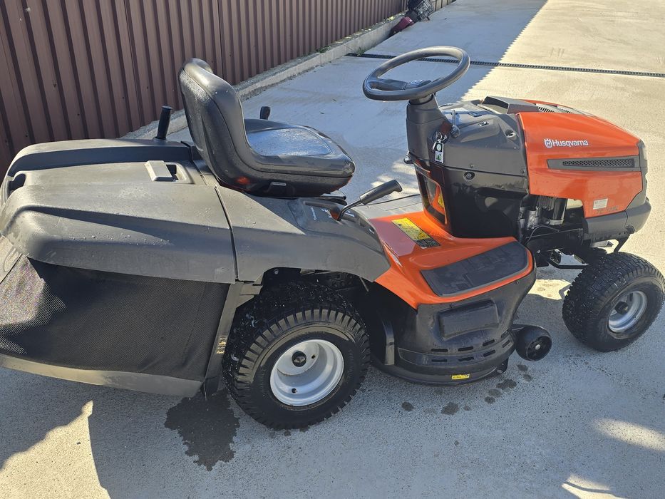 Tractoras Husqvarna TC 138 an 2020