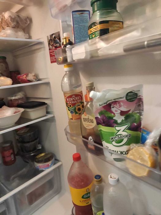 Продаю холодильник