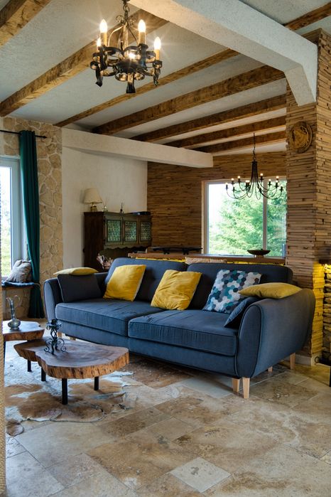 Cabană în Apuseni, loc. Beliș libera de Craciun, ocupata de Rev