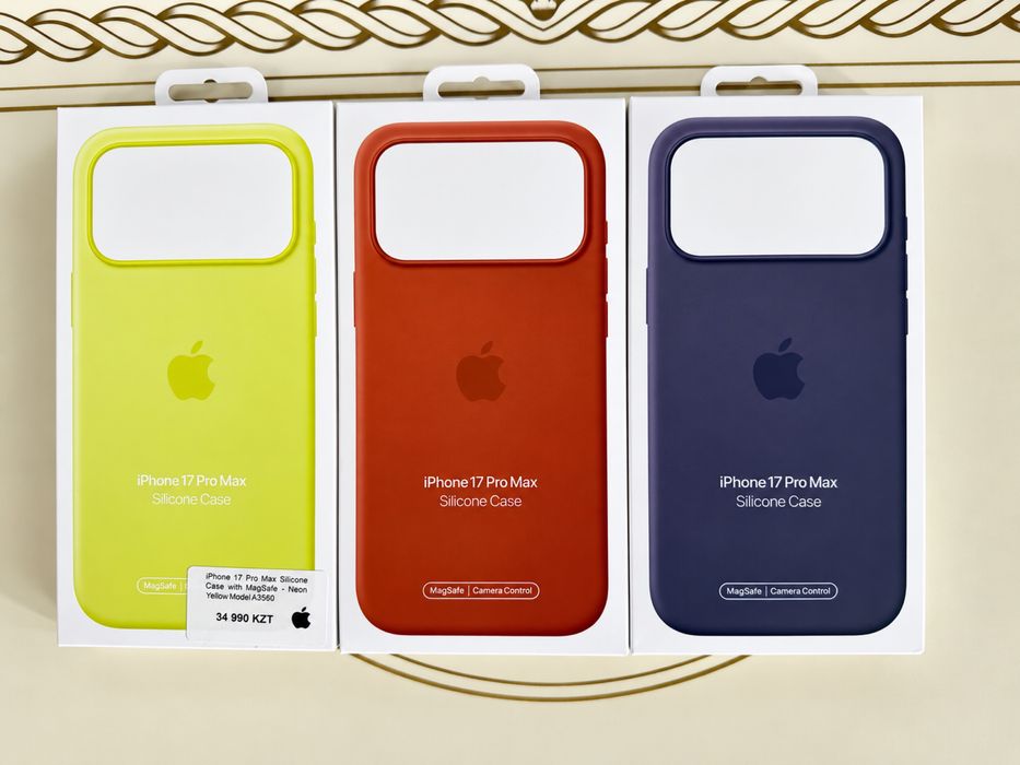 Оригинальные чехлы Apple Silicone Case для iPhone 17 Pro Max