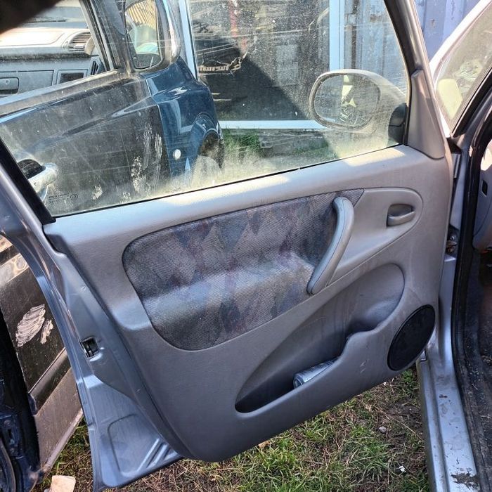 Dezmembrari  Citroen XSARA PICASSO (N68)  1999  > 0000 2.0 HDi Motori