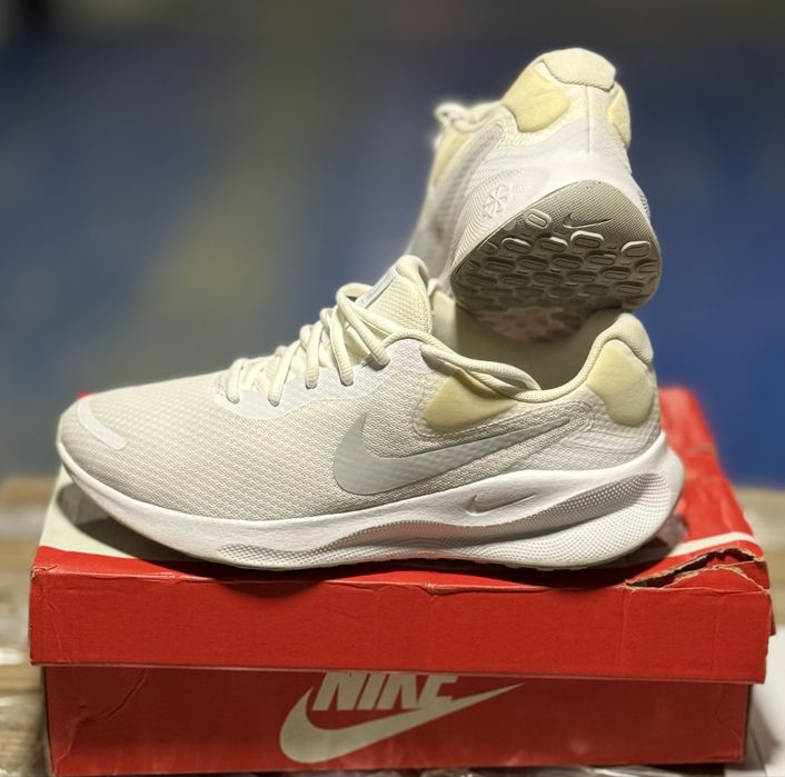 Мъжки маратонки Nike Revolution 7, White