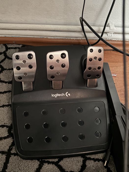 Logitech g29 volan gaming