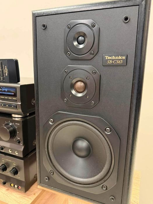 Ретро аудио сет TECHNICS - ресийвър с дистанционно, CD плеър с дистанционно и дек + опция грамофон и колони