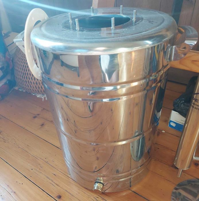 Казанка / дестилатор / дестилационна апаратура модел Доцент 30 литра