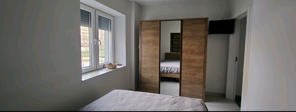 Апартамент под наем център