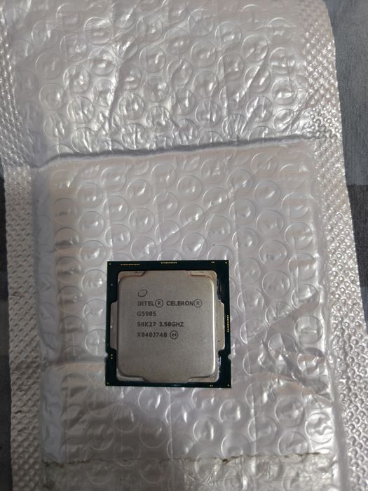 Продам процессор Intel Celeron G5905
