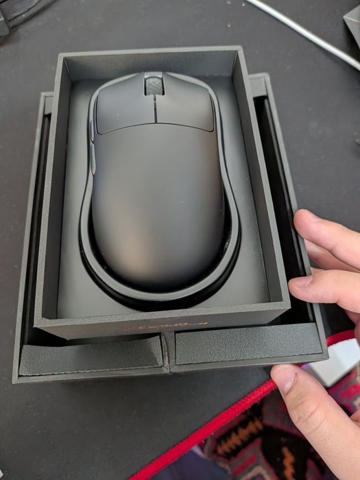 Scyrox V6 Игровая мышь