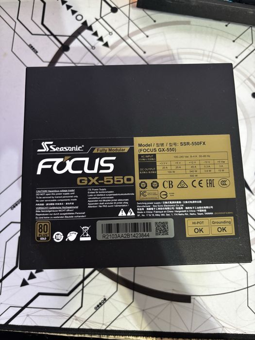 Sursa Seasonic Focus 550W 80+ Gold