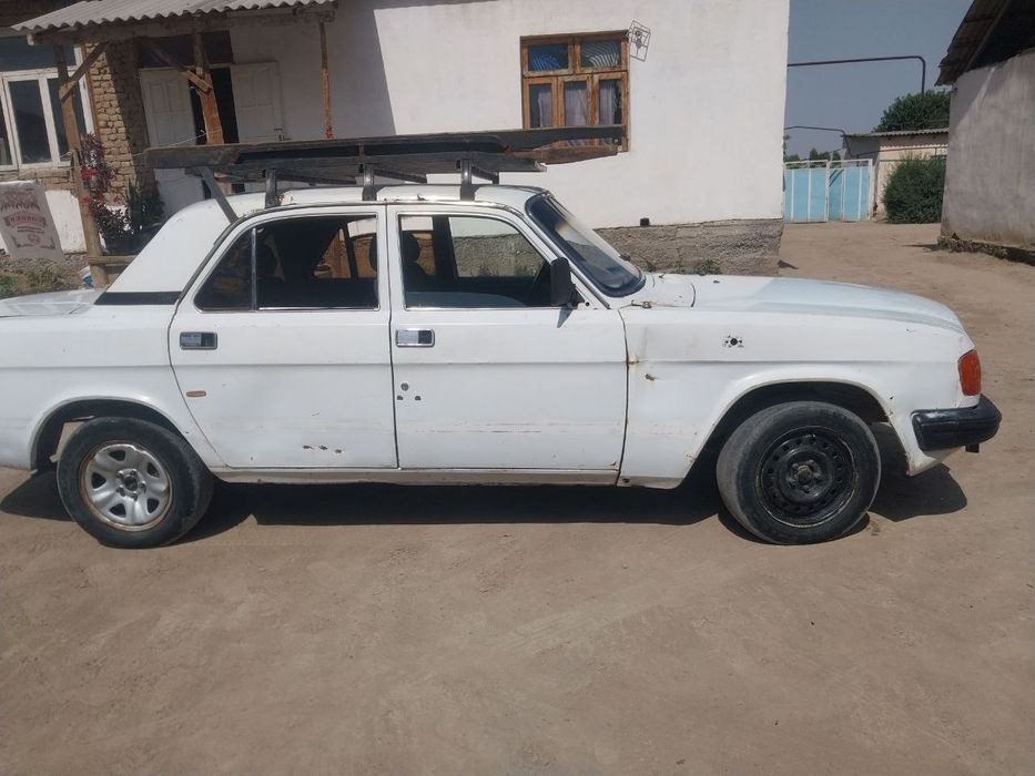Volga 3110 Sotiladi