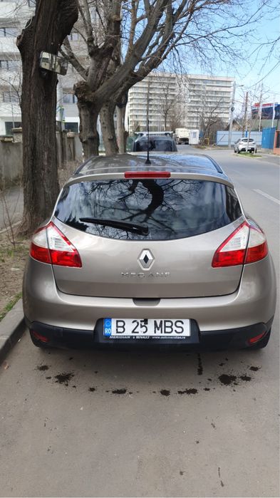 RENAULT Megane 2010 — imagine 2