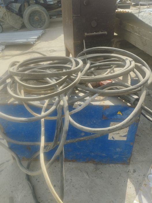 Сварочный аппарат сотилади