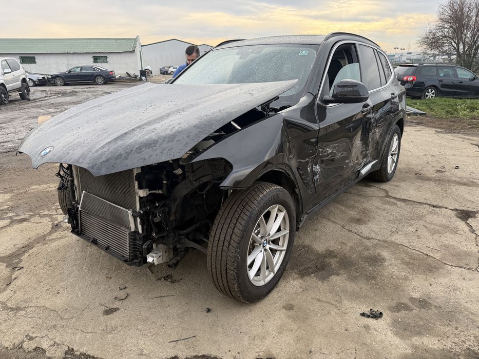 BMW X3 2.0D 2023, Mild Hybrid G01 Avariat