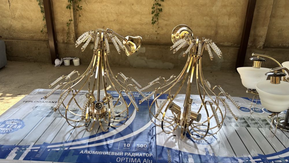 Люстра жарық шамдар