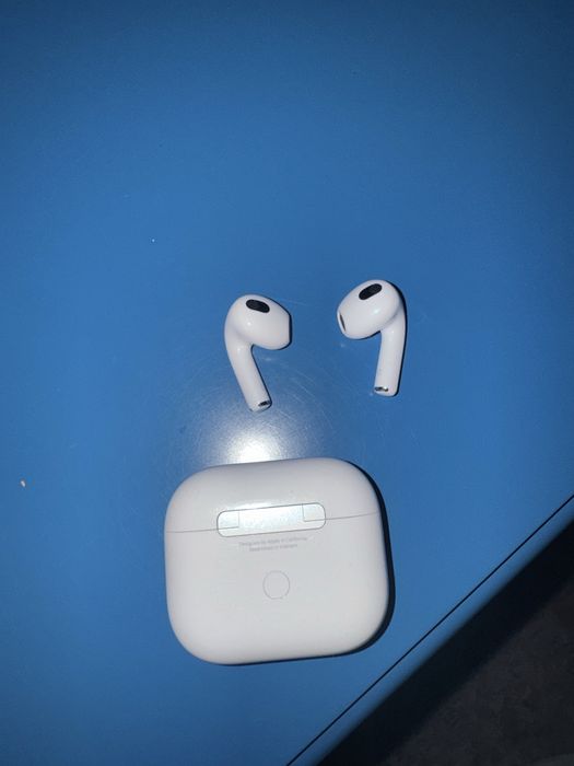 Apple AirPods 3 – originale – impecabile
