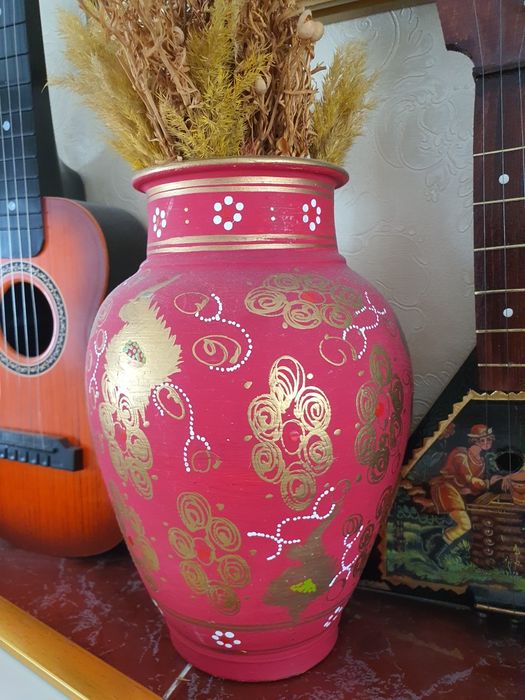 Вазы фарфоровые, керамические