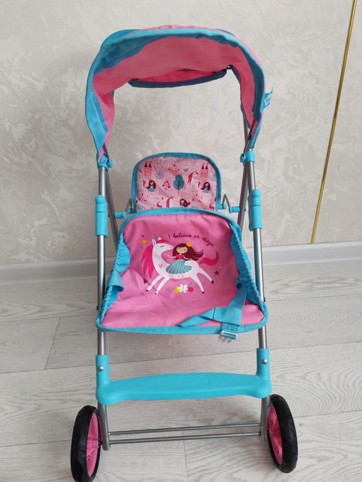 Коляска для кукол