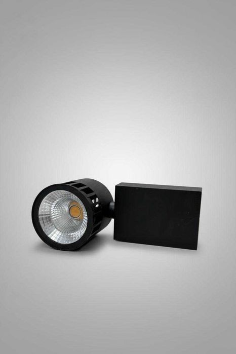 Трековый LED-светильник серии PRO FRESH 45W / CRI 90 / 60° / Германия