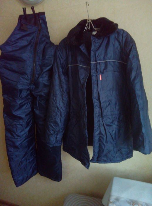 Одежда мужская ,зимняя.