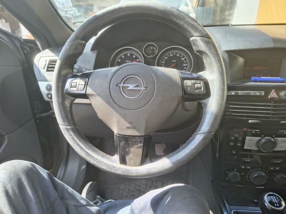 Opel Astra H 1, 8i z18her    На Части
