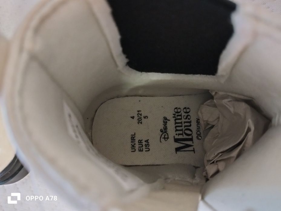 Vând ghete copii cu Minnie Mouse