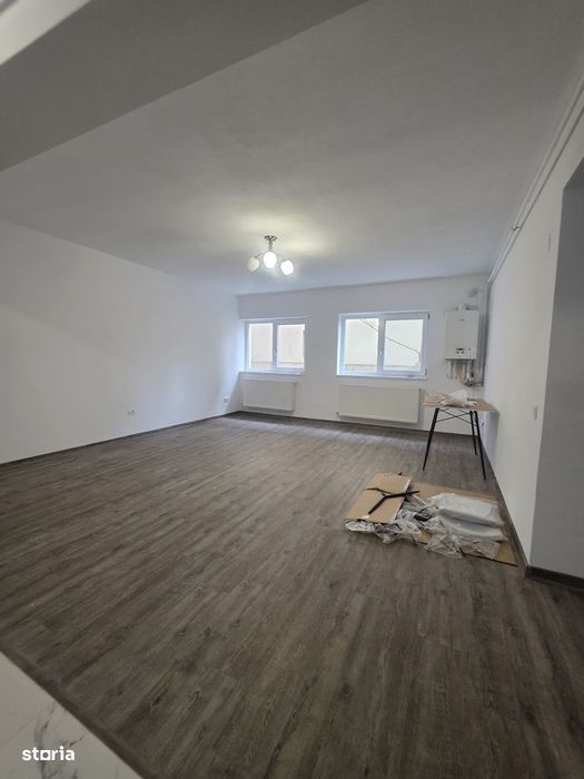 Apartament 3 camere, parter, 1 Mai,bloc nou