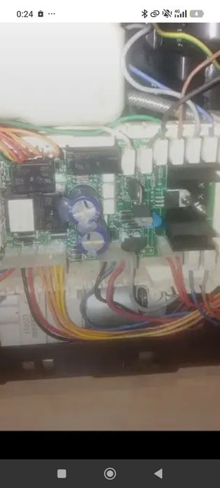 Vând placa jură micro ena și piese cîne are nevoie sa îmi lase mesaj