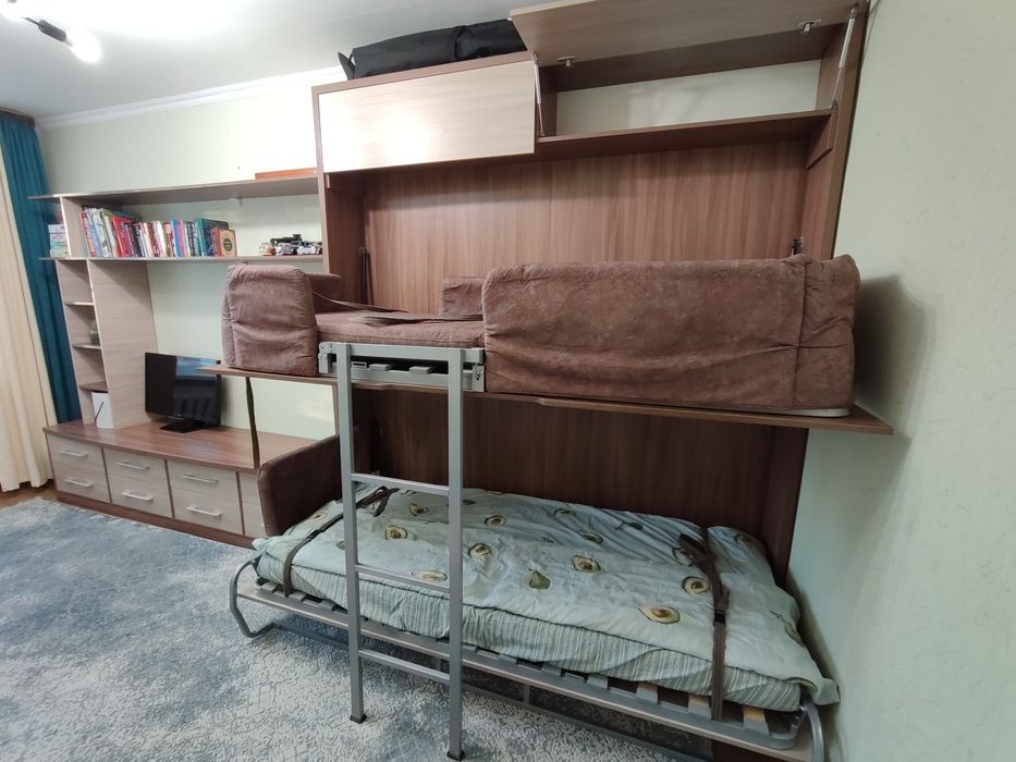 Кровать двухярусная