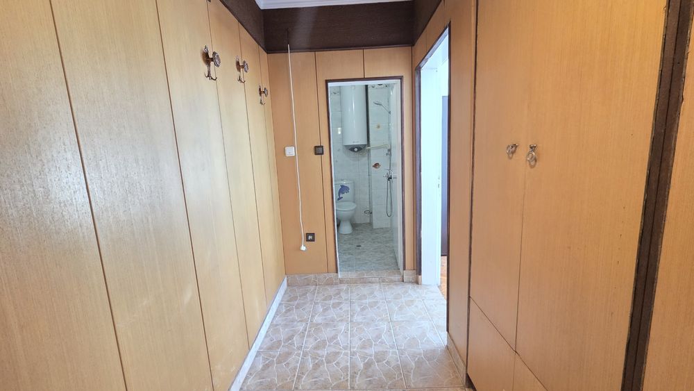 Дава се под наем Двустаен апартамент в Плевен, Сторгозия - 70 кв.м за 278.97 € - Снимка #10