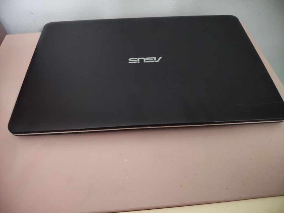 Laptop Asus X540SA