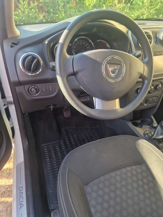 DACIA Logan 2015 — imagine 4