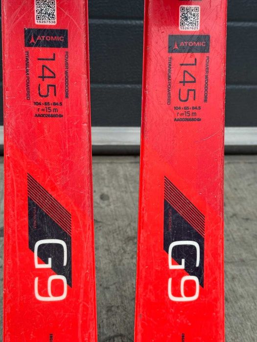 Schiuri Atomic Redster G9 Titanium Powered 145cm