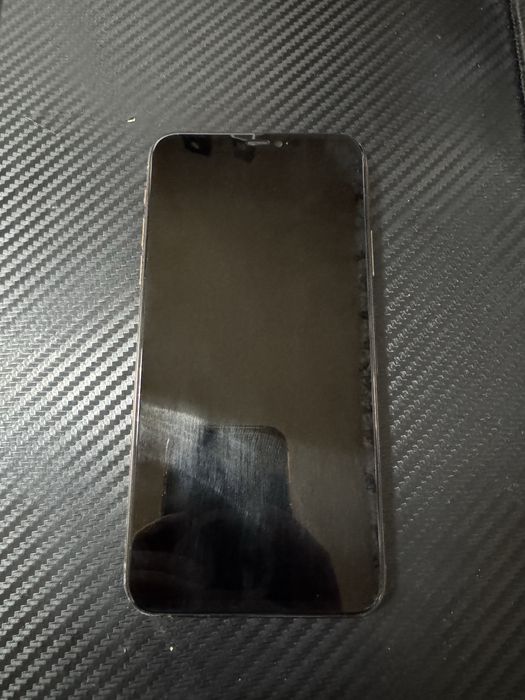 Vand Iphone 11 pro max piese