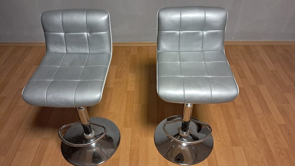 Барные стулья 2шт
