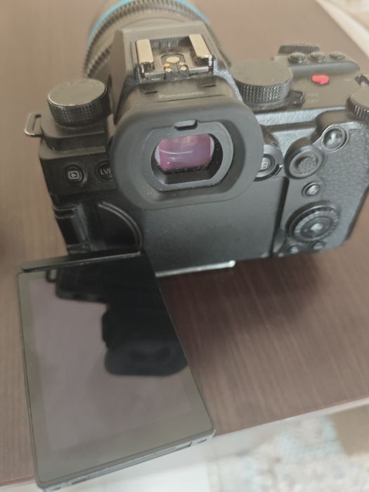 lumix s5m2x sirui35mm&75mm1.6xanamorphic