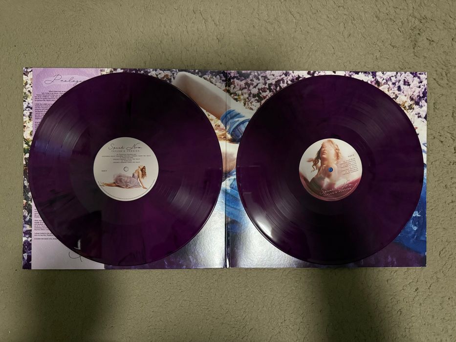 Грамофонни плочи Taylor Swift / Sabrina Carpenter