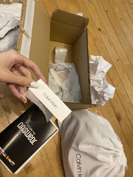 Calvin klein ОРИГИНАЛНА дамска чанта