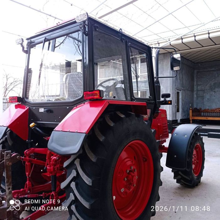 Belarus 892.2 traktor