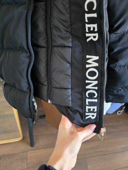 Дамско яке Moncler