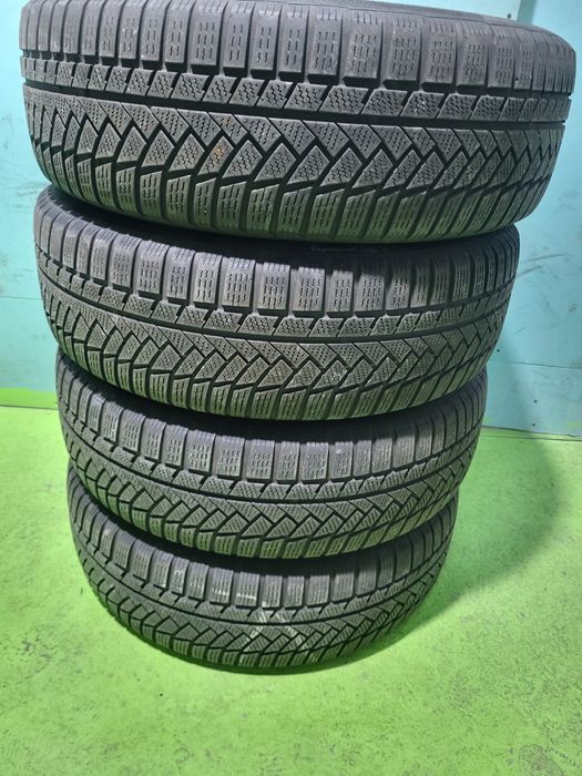 4 бр зимни 215/60/18 Continental Runflatt