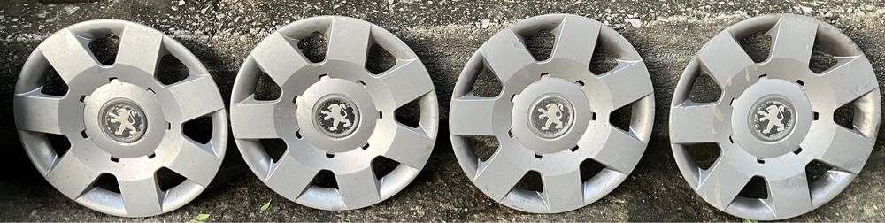 Комплект Секретни болтове с шайба за лети джанти пежо, ситроен