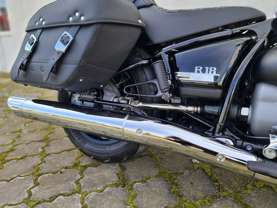 BMW r18 2022 9000 km