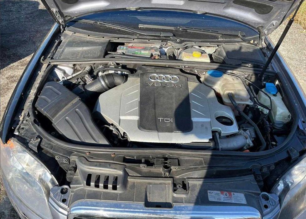 capota Audi A4 B7 motor3.0 diesel ,2.5 diesel