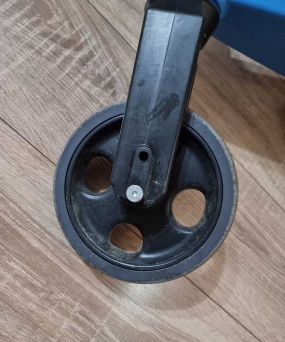 Tricicleta fara pedale pentru copii, roti din cauciuc