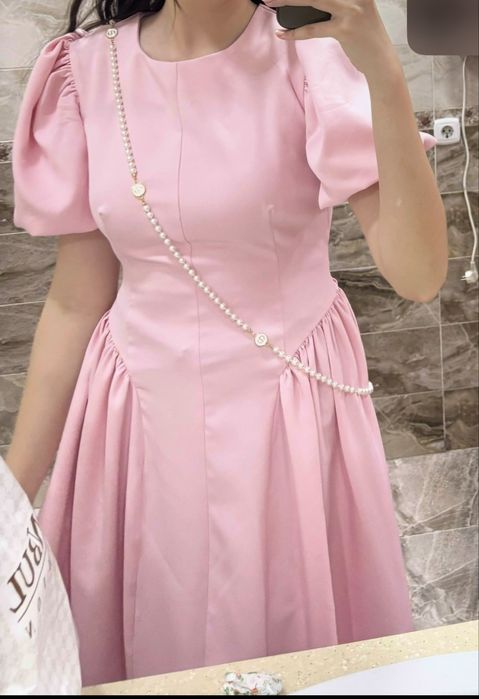 Розовое платье (44–46)