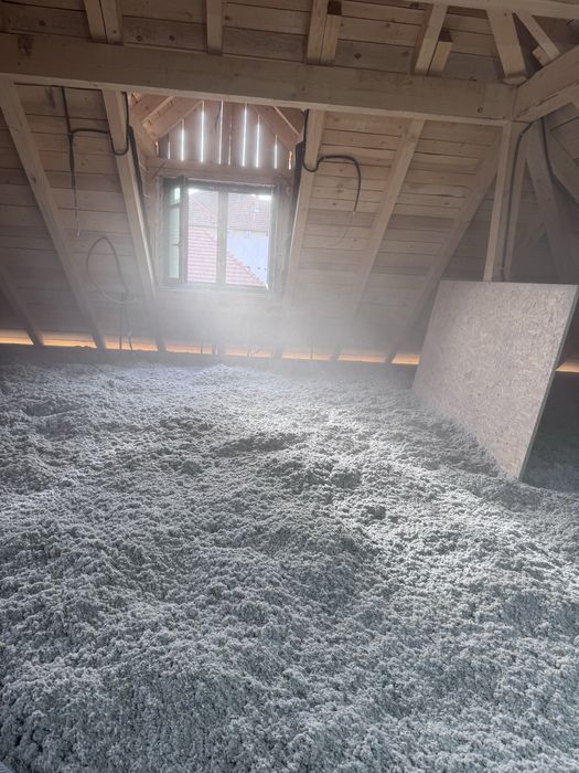Izolatii celuloza Sibiu