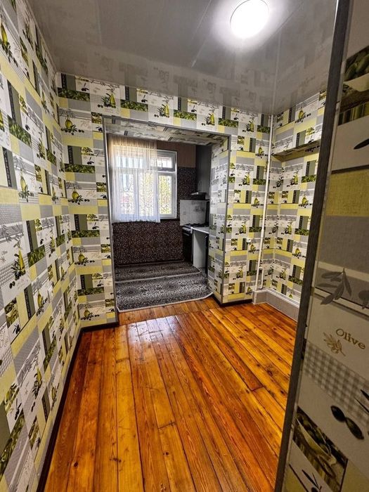 Ю 4. 3х ком. Кирпич. 2/6 балкон