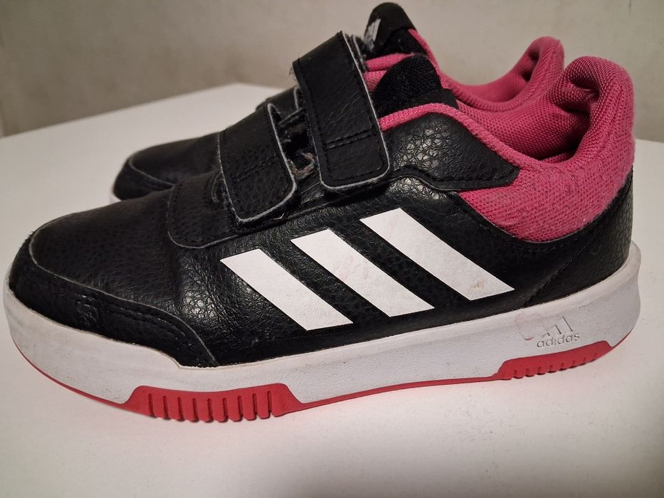 ADIDAS детски маратонки кожени 33н.