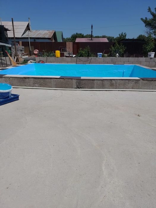 Продам дом с участком 6 соток.